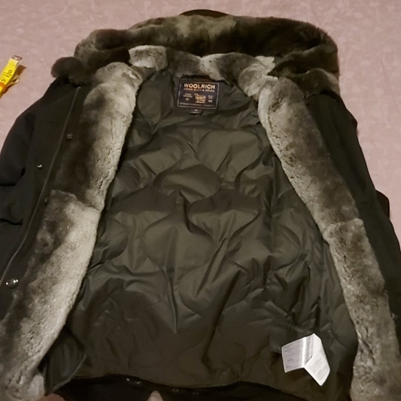 Woolrich coat - Picture 6 of 8